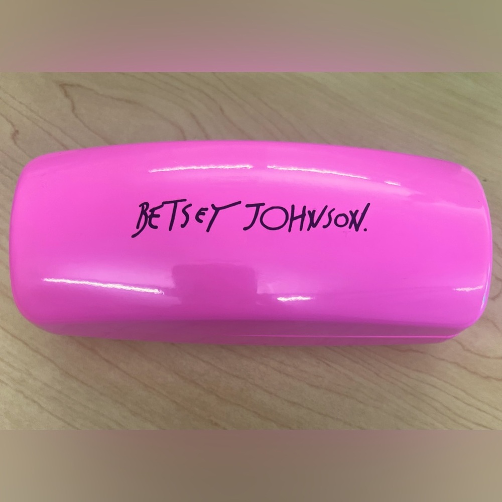 Betsey Johnson pink sunglasses case